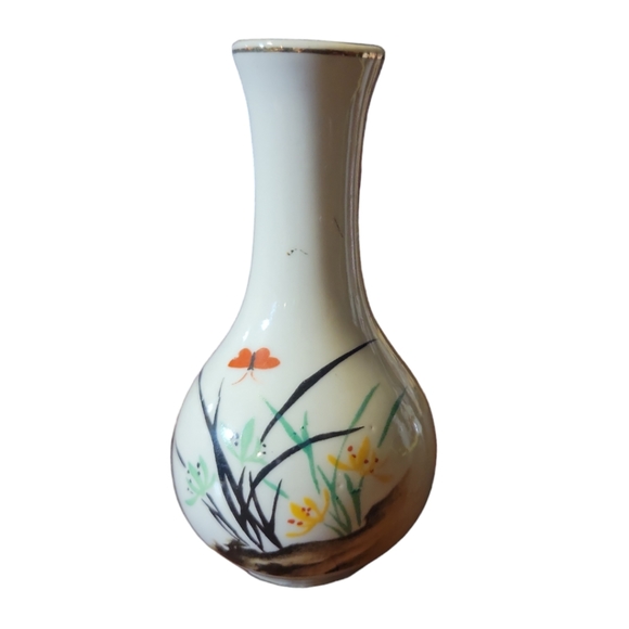 Vtg 70 Tiny Porcelain Gold Rim Bud Vase Butterfly Cattails Reeds Floral Asian - Picture 1 of 4